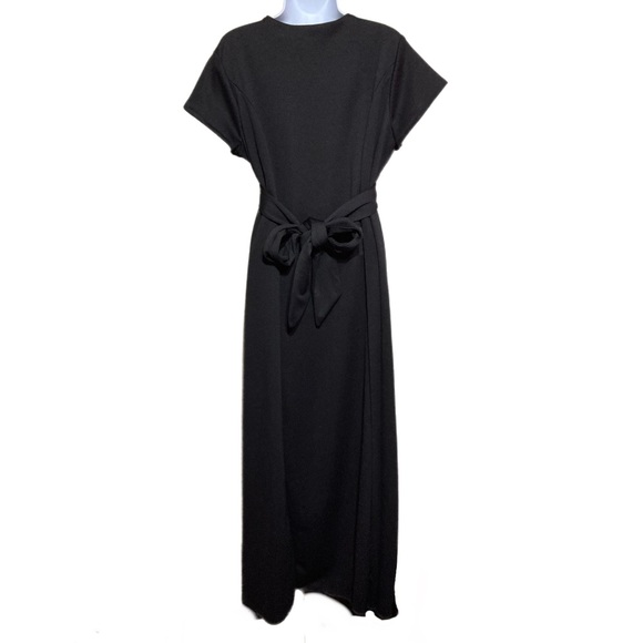 Concert Attire Long Black Dress Short Sleeves, attached sash belt EUC 7422e - Picture 3 of 7